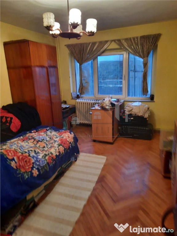 Apartament 3 camere Centru - Independentei