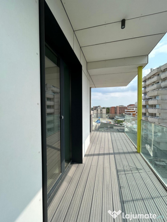 Apartament 2 camere, prima linie la mare, zona Mamaia Nord