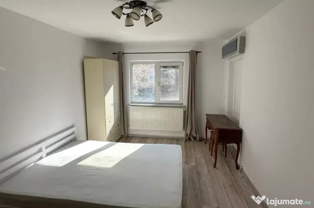 Inchiriere apartament 3 camere D, in Palas,