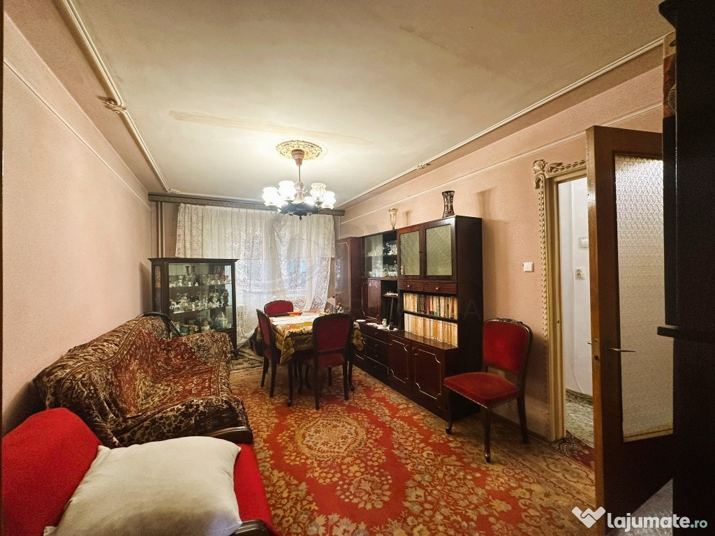 4 Camere l Teiul Doamnei