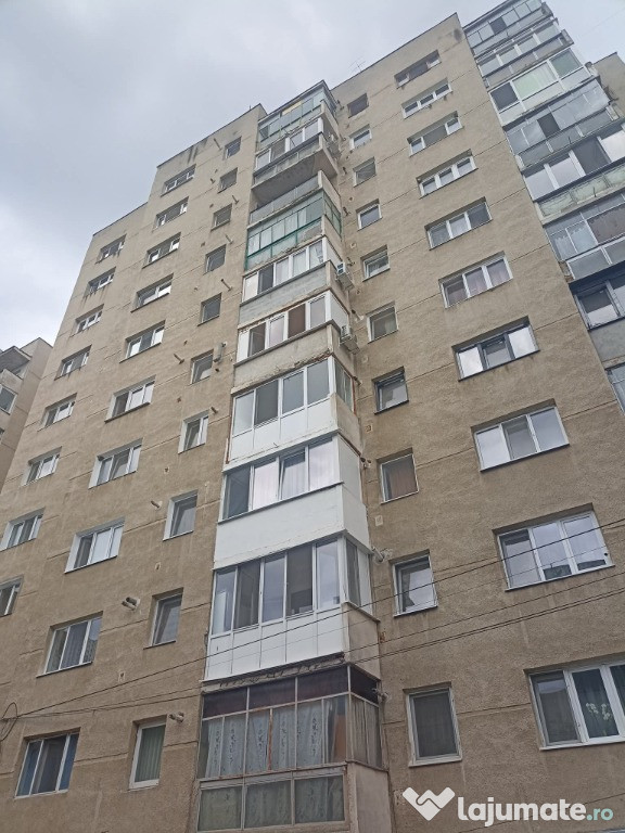 De vânzare apartament cu 2 camere în Sfântu Gheorghe