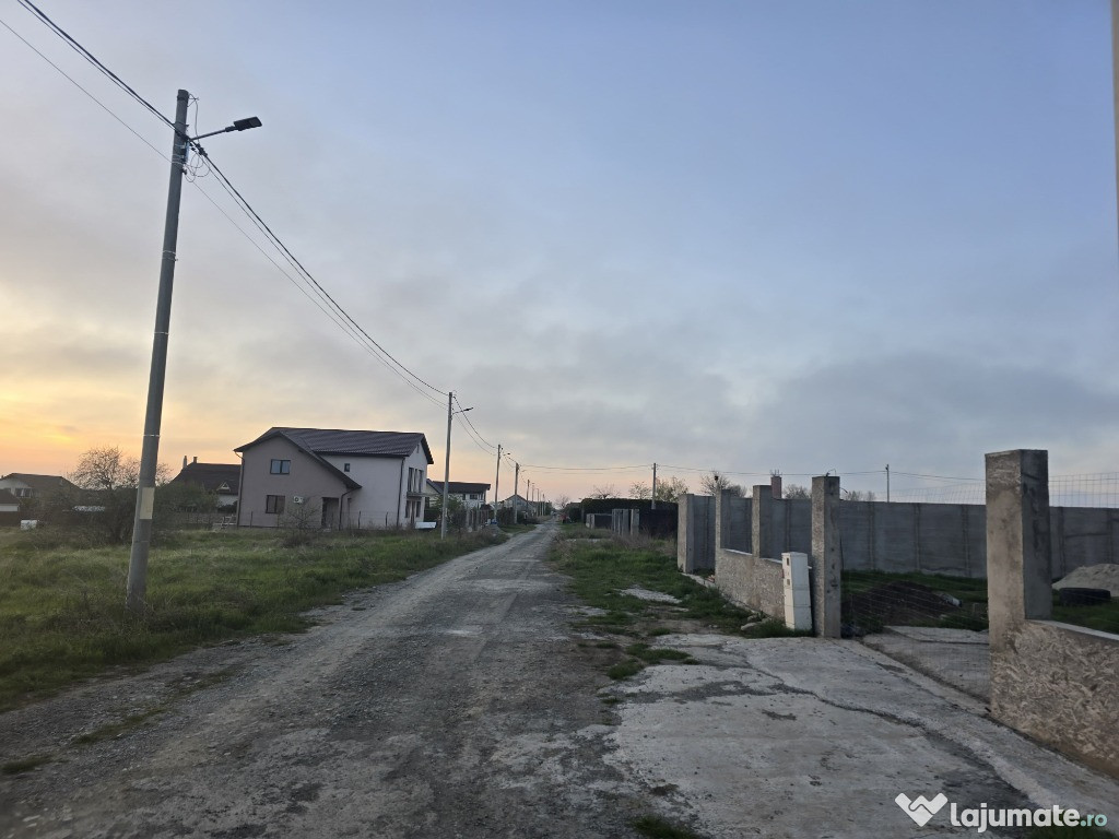 Vanzari terenuri in Tuzla zona castelul de apa