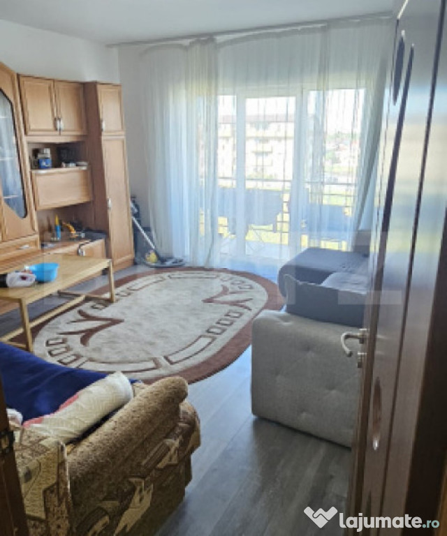 Apartament decomandat, 37 mp utili, etaj intermediar, zona L