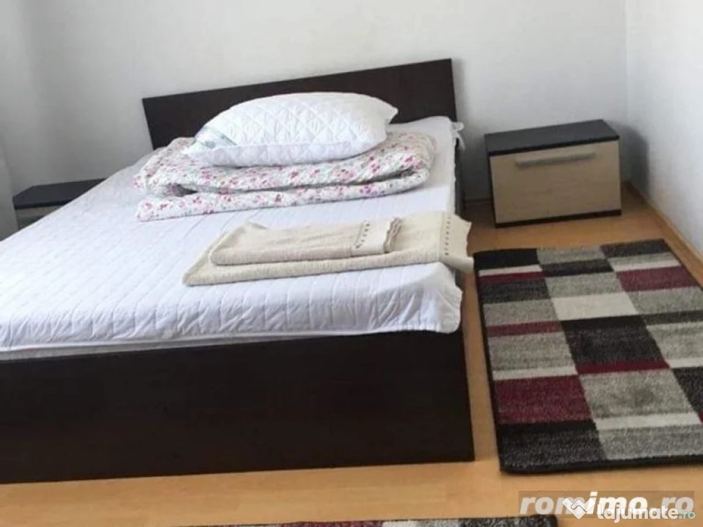 2 camere in zona Spitalului Judetean