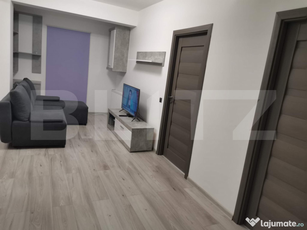 Apartament semidecomandat, 3 camere, 66 mp utili, lift, zona