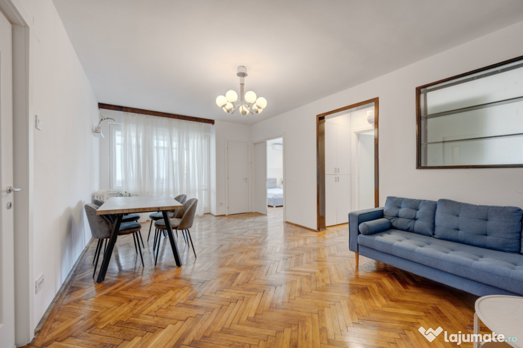Apartament spațios și luminos de 3 camere cu 2 băi, bloc