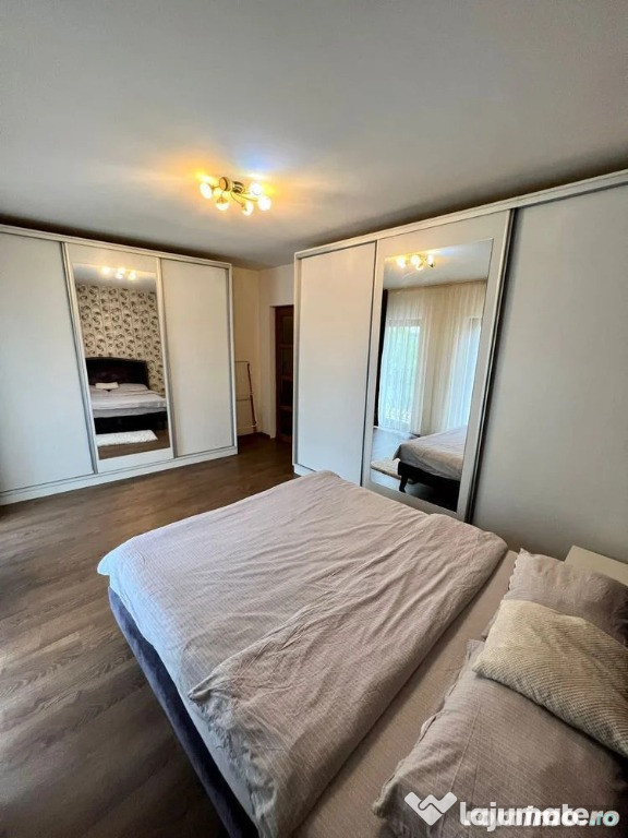 3 camere in zona Centrala