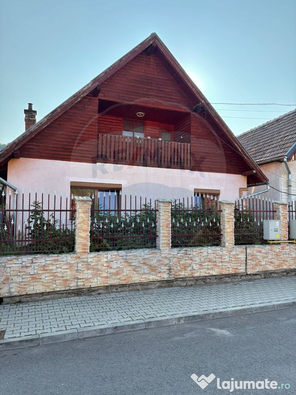 Casă in zona Mosnei pe strada Morii de Scoarta