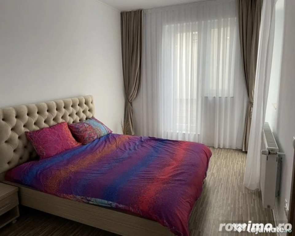 3 camere in zona Girocului