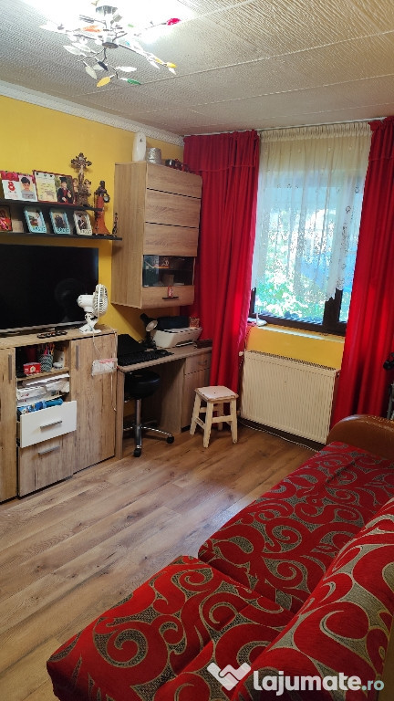 Apartament De Vânzare