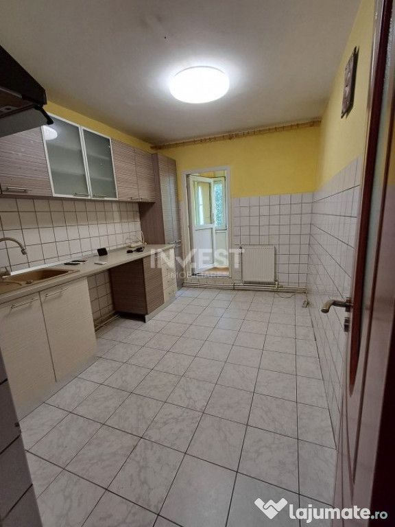 Apartament cu 3 camere de vanzare in Dacia- Liber, mutare im