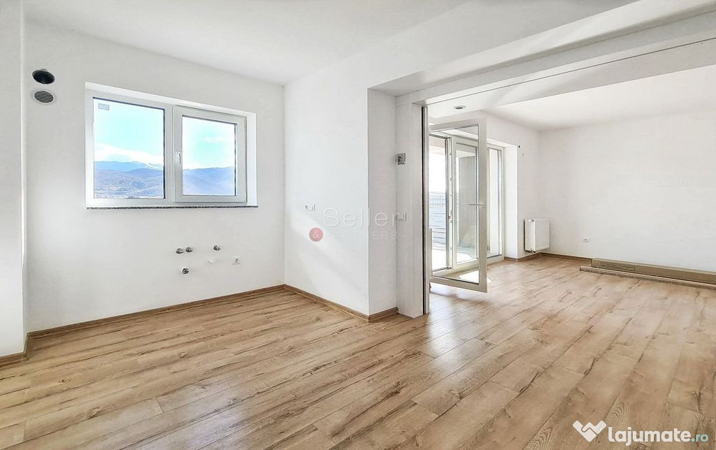 Pretabil Pentru Birou Sau Locuinta- Pereti Modulari