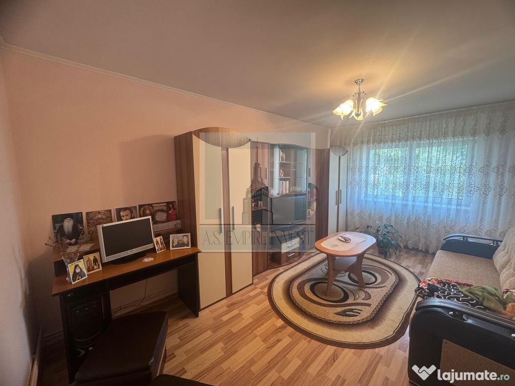Apartament 2 camere decomandat - zona Scriitorilor