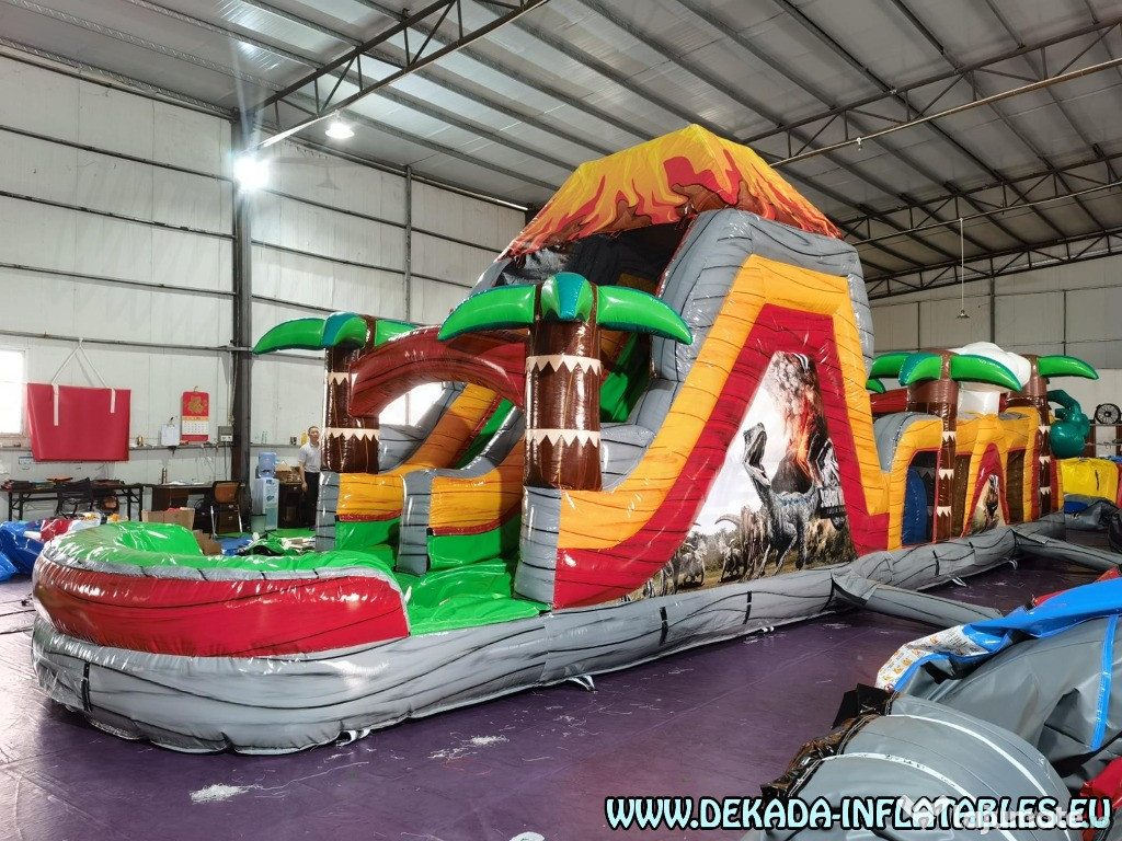 Loc de joacă gonflabil cu piscină - Dinozaur