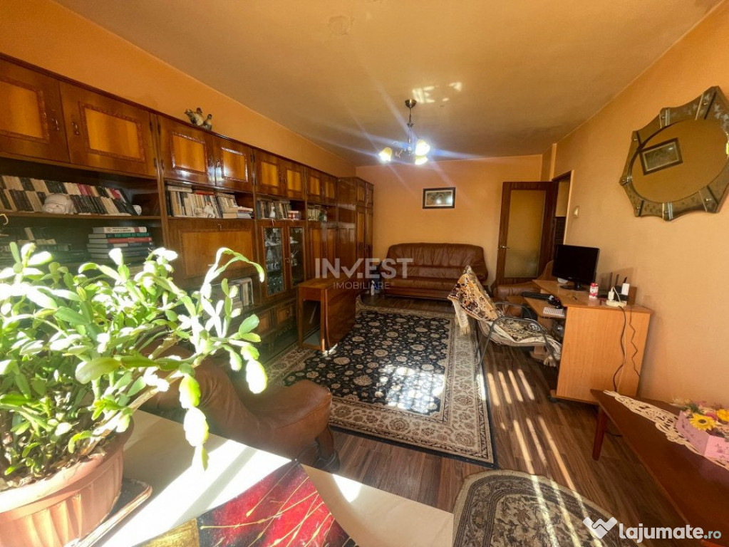 Apartament de vanzare 3 camere si 2 bai, Pacurari - Petru Po