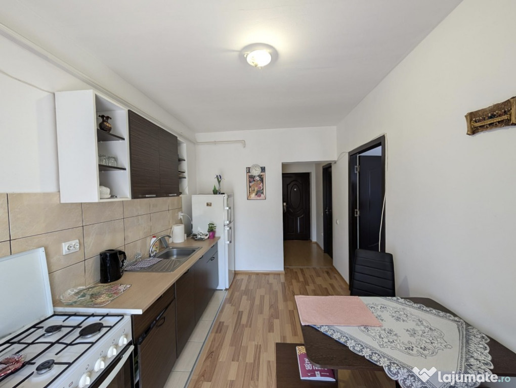 Ideal pentru investitie! Garsoniera mobilata si utilata zona centrala