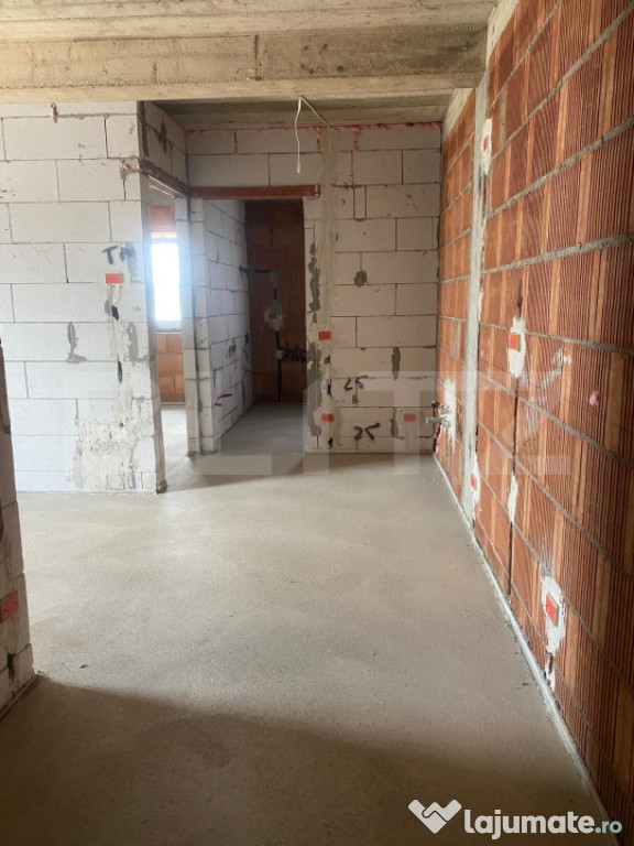 Apartament 3 camere, 80 mp, bloc nou in zona Tisauti