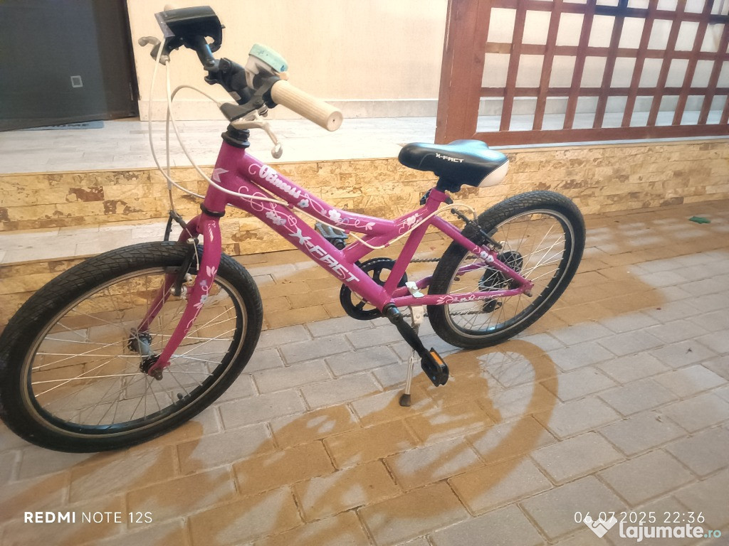 Vând bicicleta Fete 20" X Fact Princess