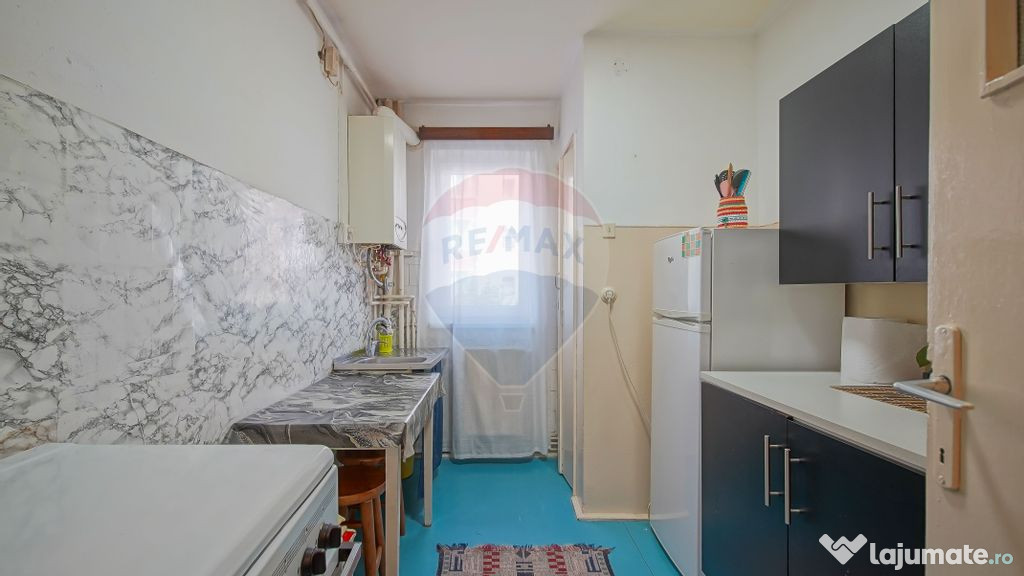 Apartament cu 2 camere de vânzare în zona Electroprecizia
