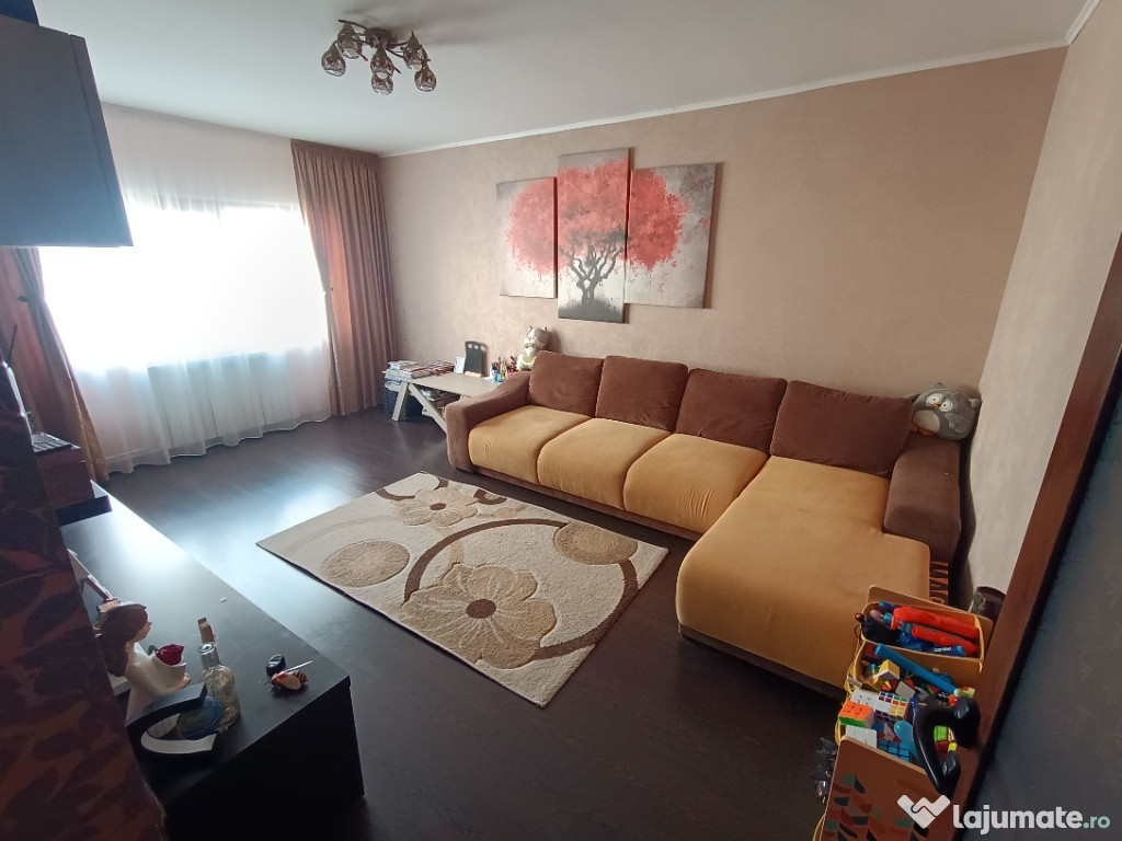 Apartament 3 camere