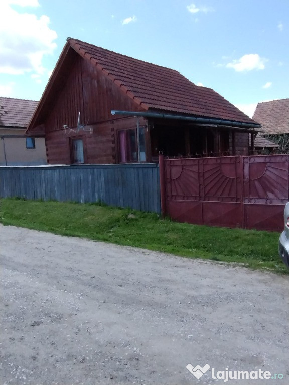 Casa Livada com Petrestii de Jos (langa Turda) jud Cluj