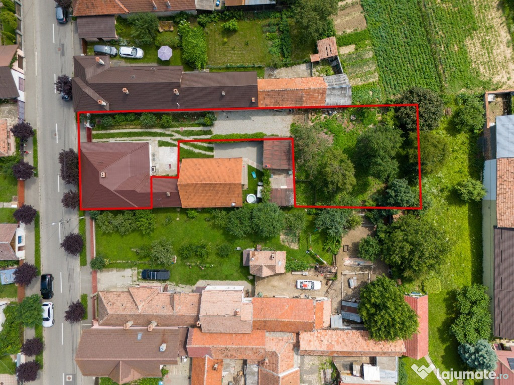 Casă renovată, teren 394 mp – Râșnov, str. Misu Popp, zonă centrală