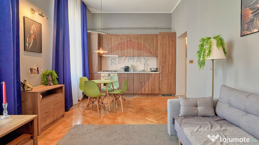 Apartament 2 camere de inchiriat,zona Afi Mall