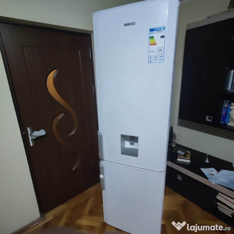 Frigider Combina frigorifica Beko DBK386WD++, 330 L, Clasa A+