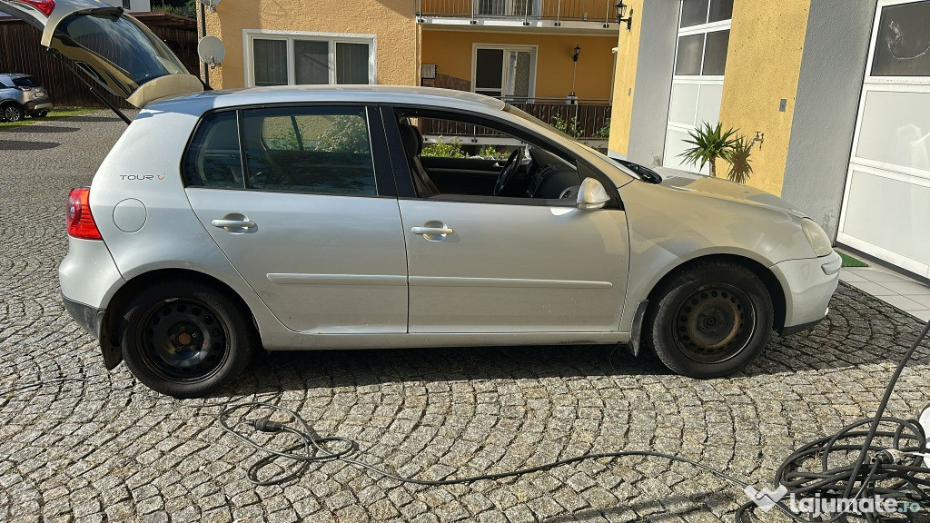 Bara fata cu grila VW Golf 5 + ORICE PIESA