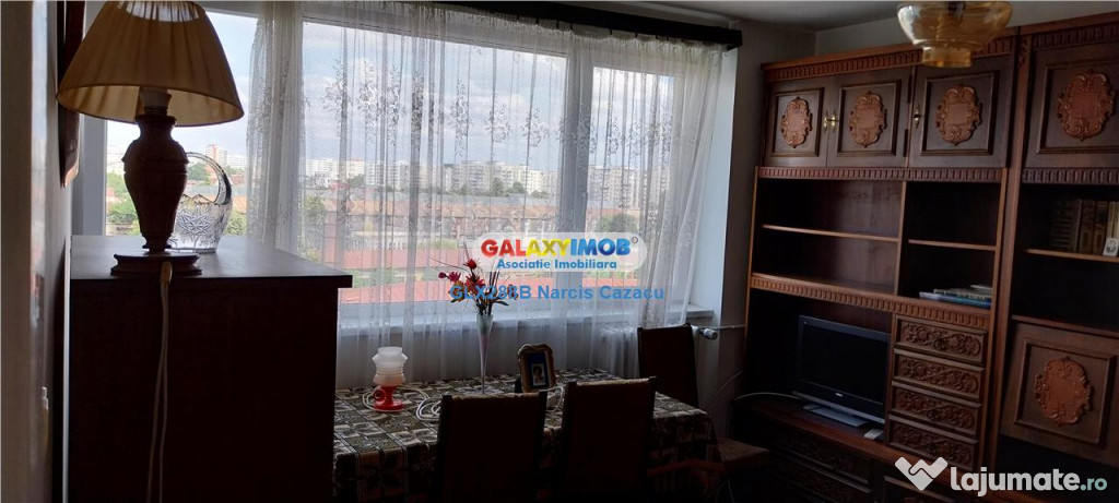 Stefan cel Mare apartament 3 camere an constructie 1962