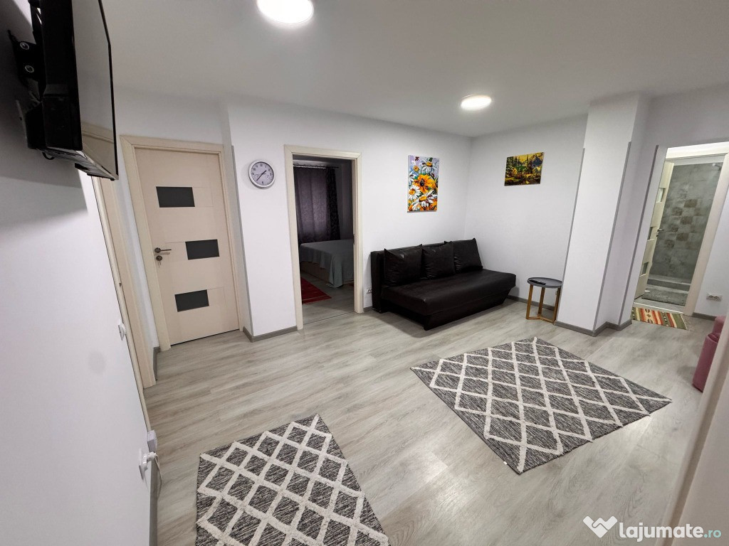 Apartament 4 camere Mangalia Str. Rozelor