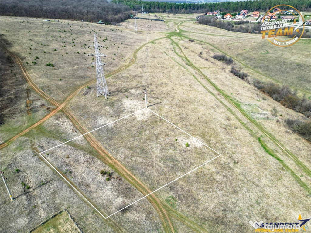 2.000mp teren, investitional, in vecinatatea padurii, Simeri