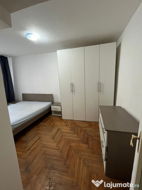 Apartament cu 3 camere