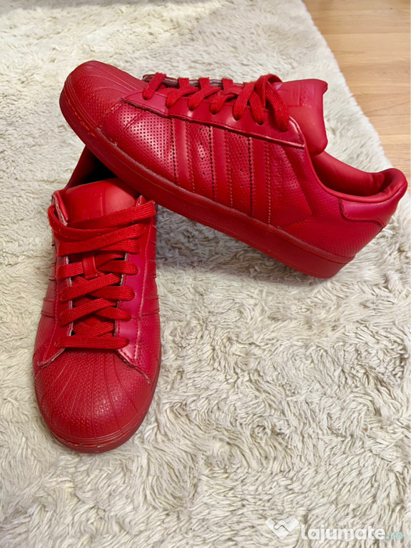 Adidas Supersatar