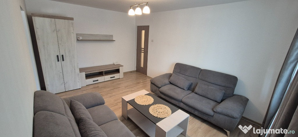 Apartament 2 camere de inchiriat renovat si utilat Calea Romanilor