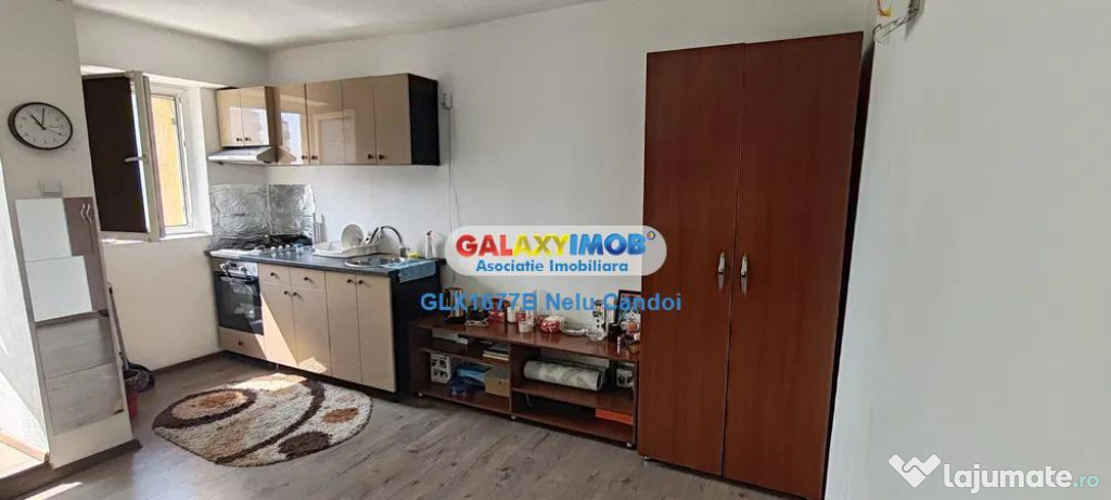 GARSONIERA RAHOVA BLOC MIXT