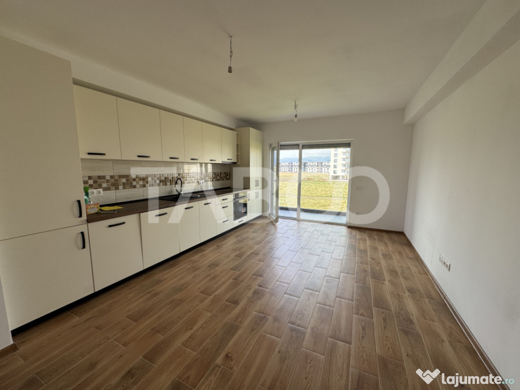 Apartament etaj 2 cu 3 camere balcon loc parcare Doamna Stan