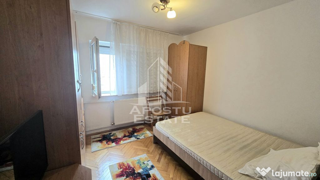 Apartament cu 2 camere, etaj intermediar, decomandat, zon...