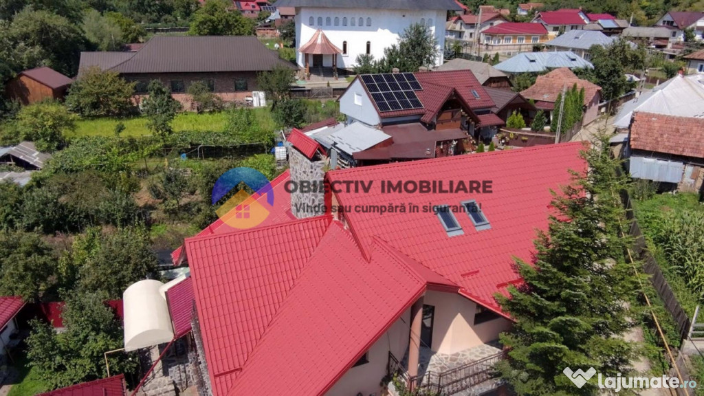 ???? Casă de vânzare – Alexandru cel Bun / Bistrița