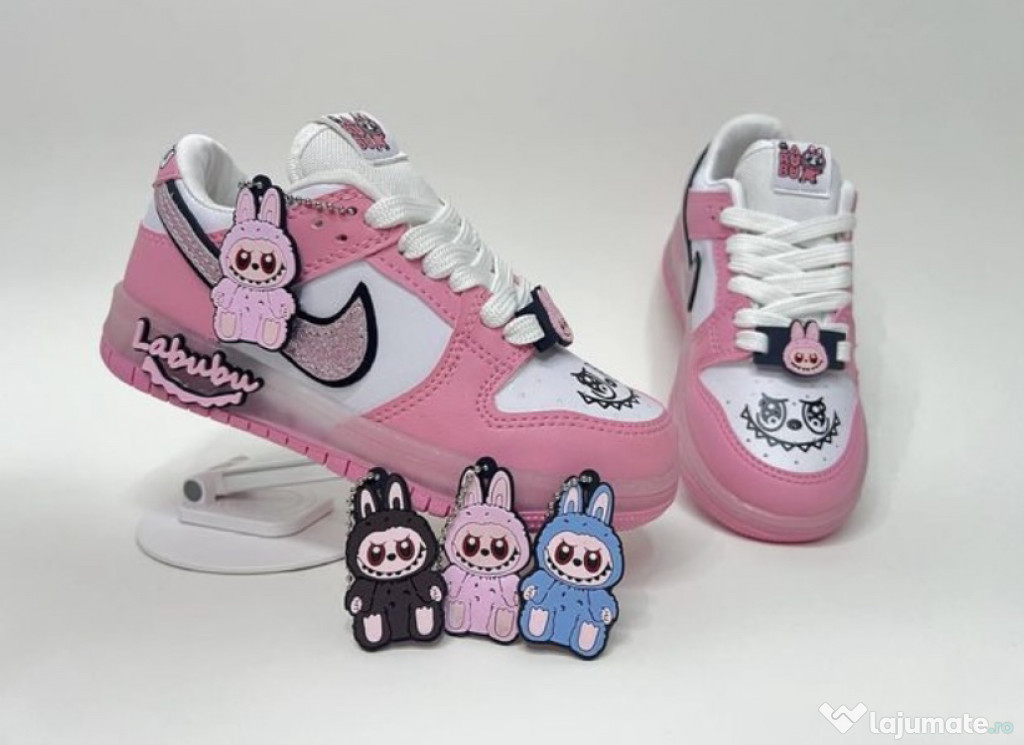 Adidasi nike LaBubu