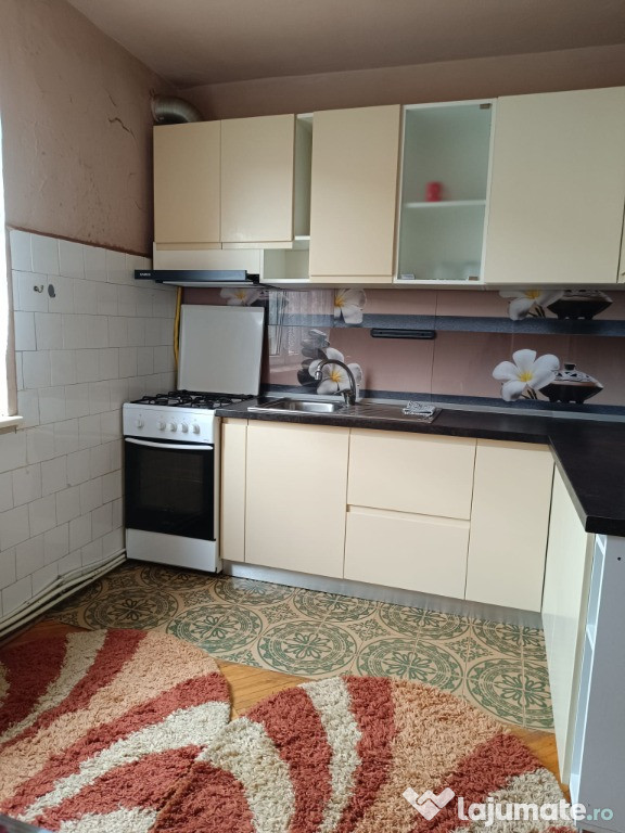 Apartament 3 camere Imp.Traian et 2