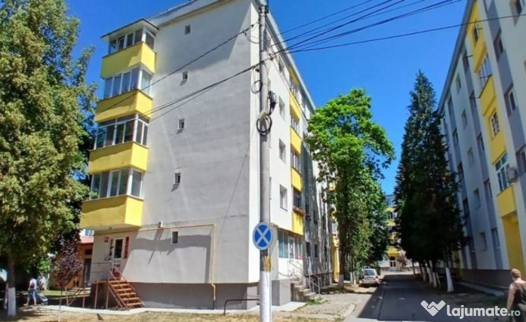 Apartament 4 camere-localitatea Streisangeorgiu, judetul ...