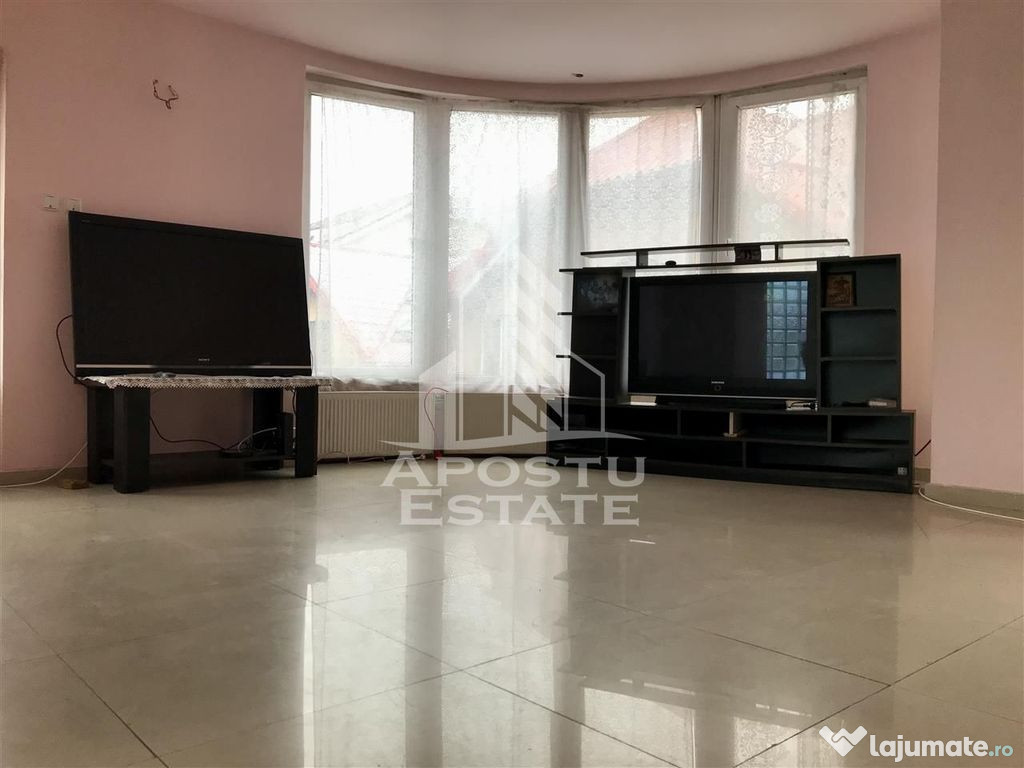 Casa individuala situata in zona Mehala