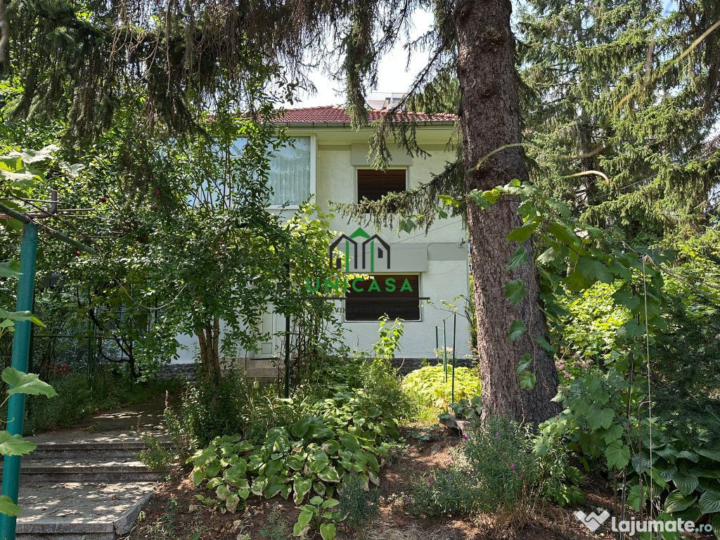 Casa si teren - Zona Ultracentrala