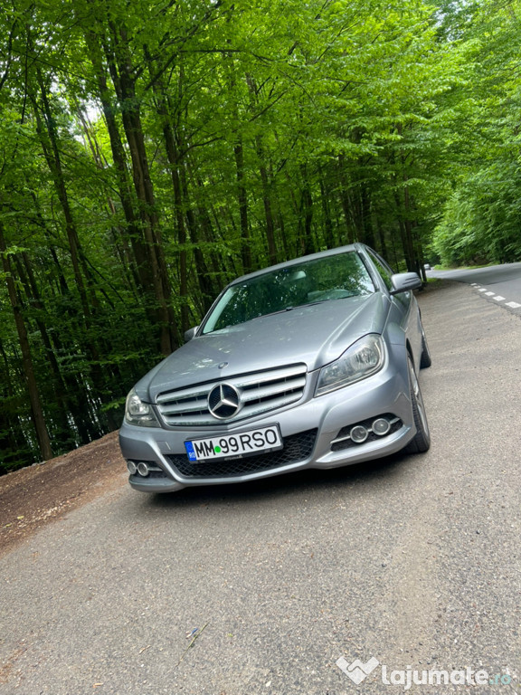 Mercedes Benz C Class 2011