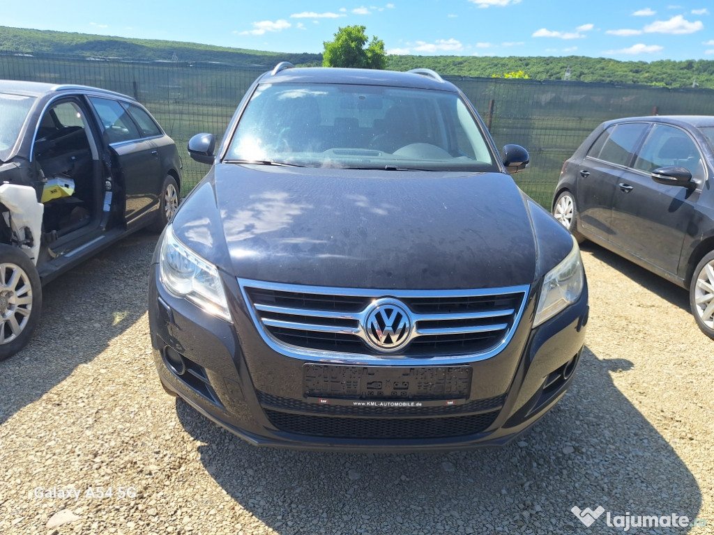 Dezmembrez VW Tiguan R-line 2010 2.0 tfsi negru LC9X