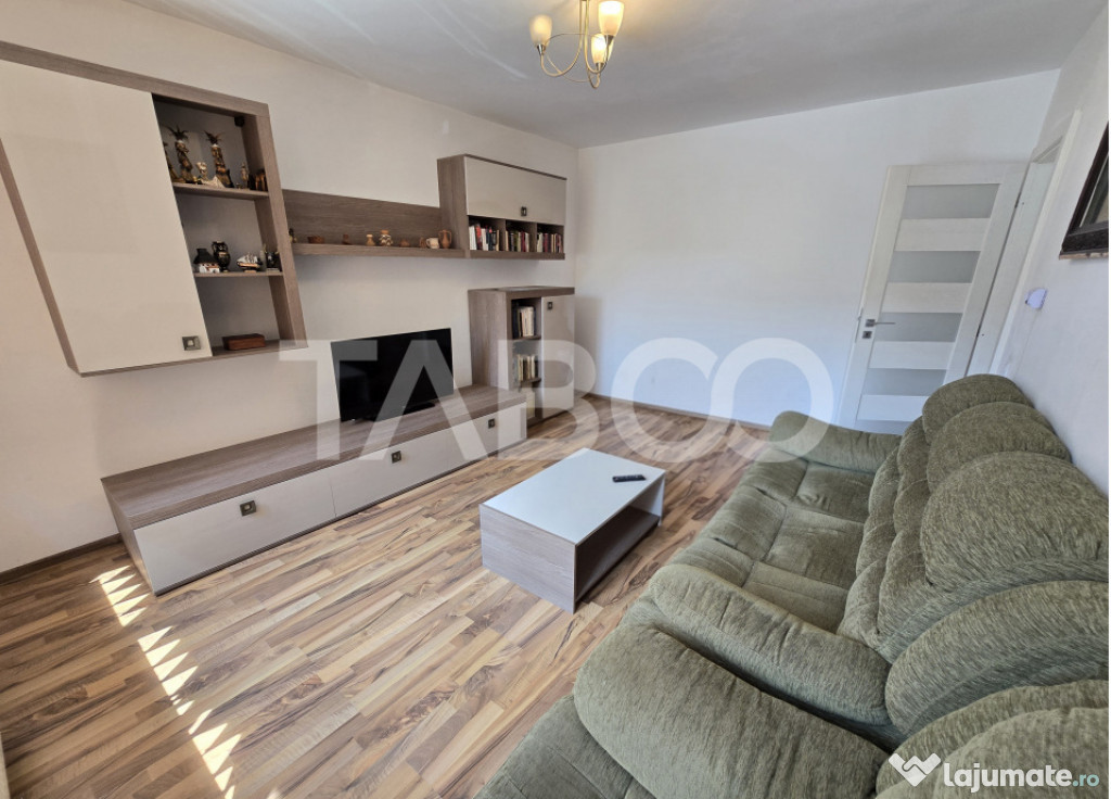 Apartament decomandat de vanzare renovat etajul 1 zona Centr