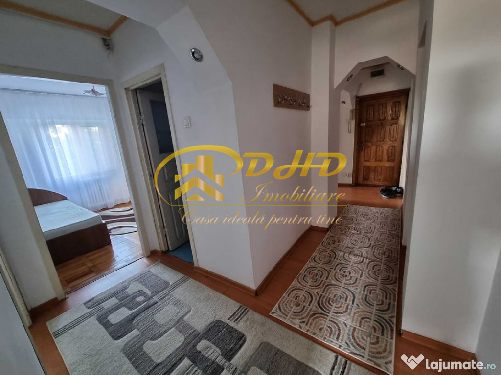 Apartament 3 camere, Decomandat, Jumbo