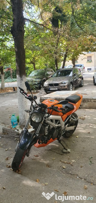 Suzuki SV1000 K4