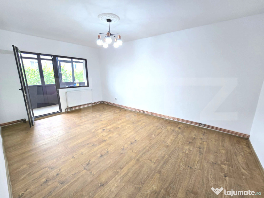 Apartament cu 3 camere in Dacia renovat complet